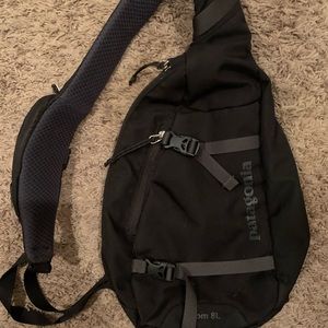 Patagonia Atom 8L Sling Bag